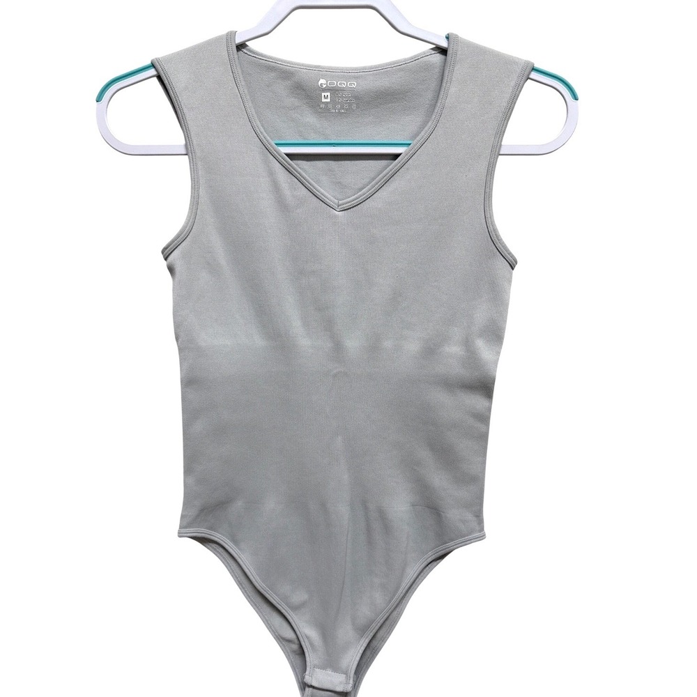 OQQ Ribbed V-Neck Bodysuit Women Size Medium‎ Grey Bodycon Compression